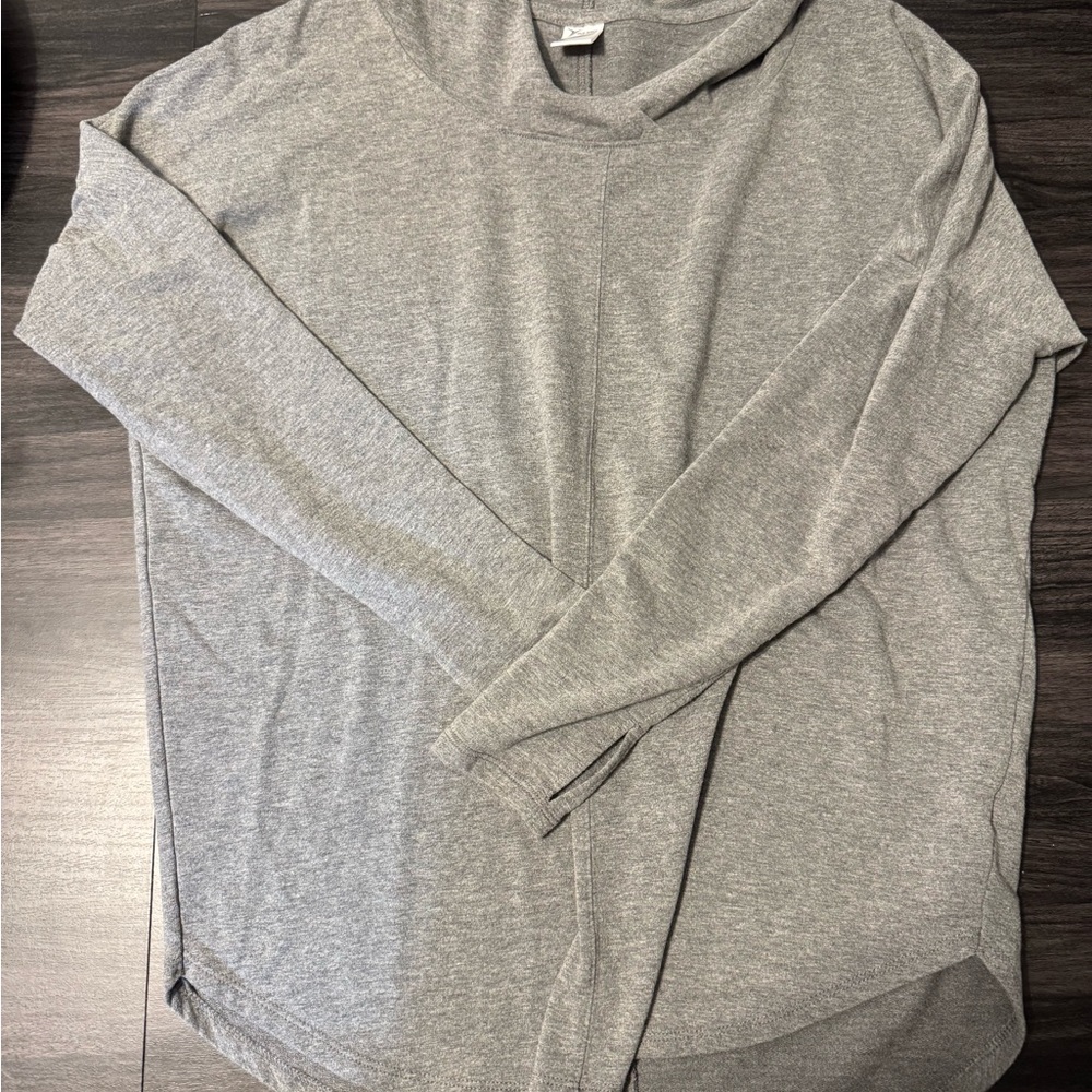 Old Navy Gray Sweatshirt with Crew Neck